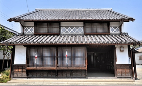 写真:作州城東屋敷